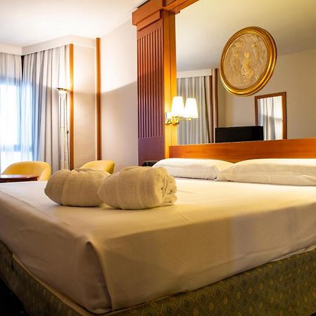 Hotel Los Bracos Logrono Ngoại thất bức ảnh